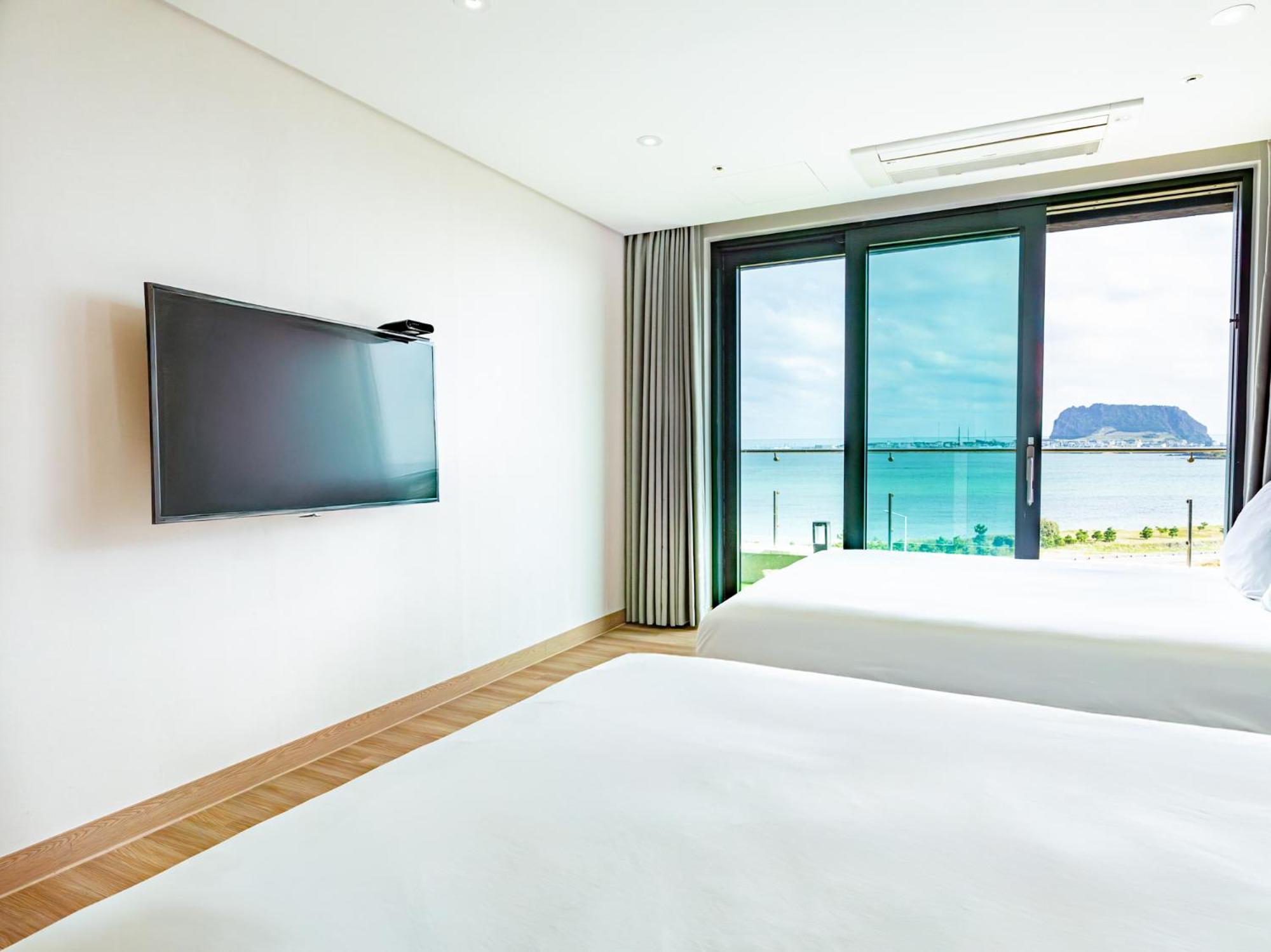 Jeju Attirance Hotel & Poolvilla Seogwipo Extérieur photo